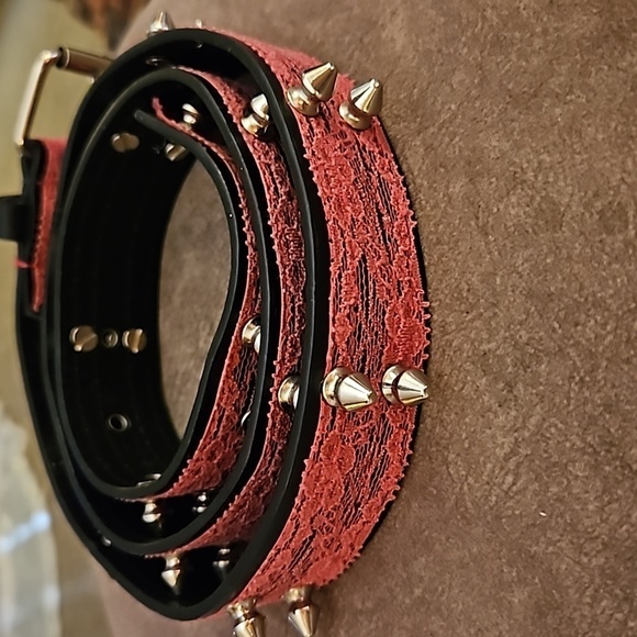 HOT TOPIC Hot Pink Lace Spiked Moto Punk Belt Medium main image 2